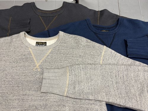 Eight-G “CREW NECK SWEAT SHIRT”8SW-01