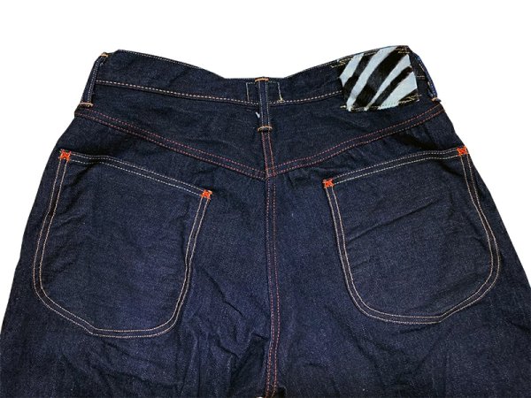 画像4: Eight-G（エイトＧ）Lot. 403-43“16oz.DENIM1943MODEL WW2 COWBOY PANTS” 16ozクランチデニム 403-43-22 ワンウォッシュ済み