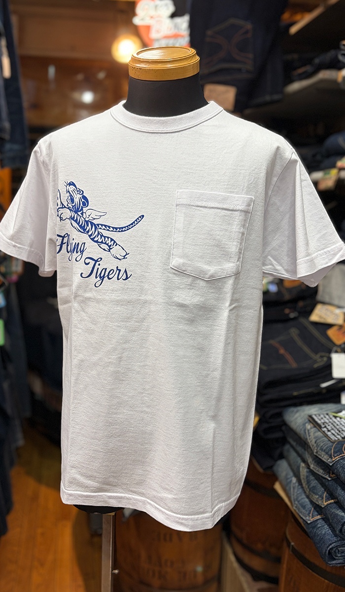 BUZZ RICKSON'S  BR79709 “FLYING　TIGERS” Short sleeve Pockt t-shirt